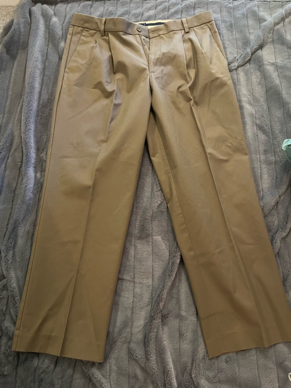 Dockers Men's Pleated Chino Pants - Khaki